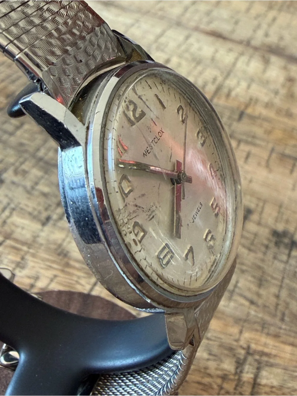 Vintage Westclox 17 Jewels Mechanical Watch 33mm | Stainless Steel Mesh Band